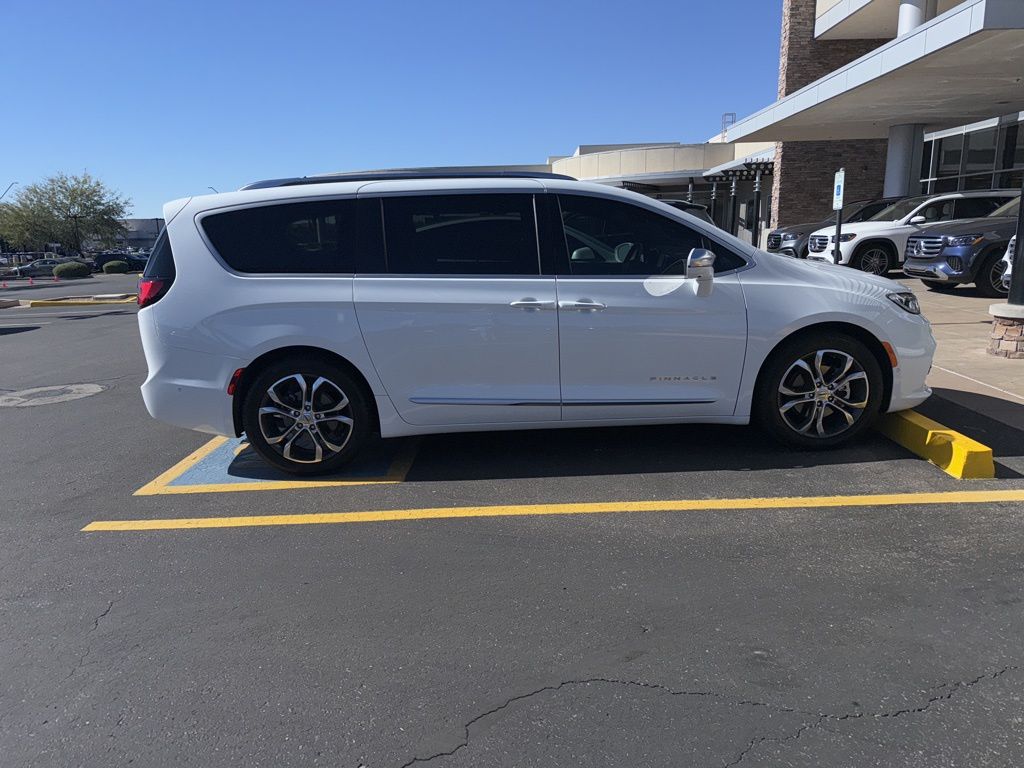 2022 Chrysler Pacifica Pinnacle 4