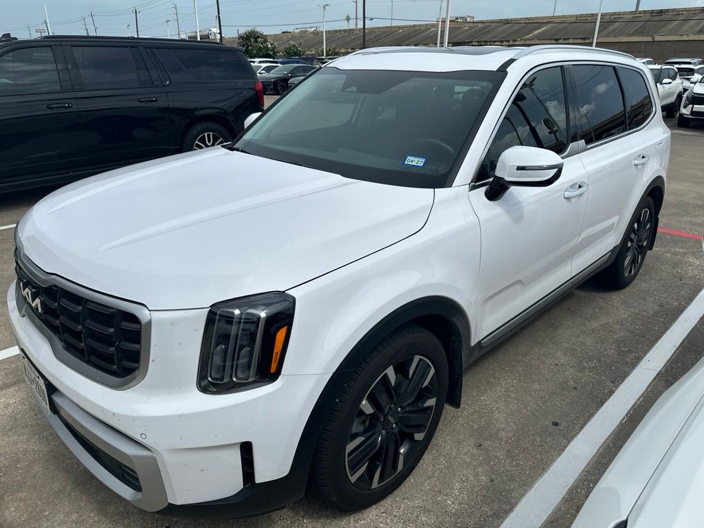 2025 Kia Telluride SX White at South Houston Nissan