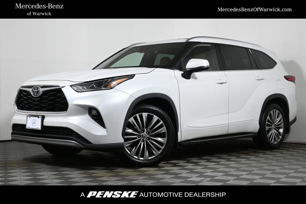 2022 Toyota Highlander Platinum -
                Warwick, RI