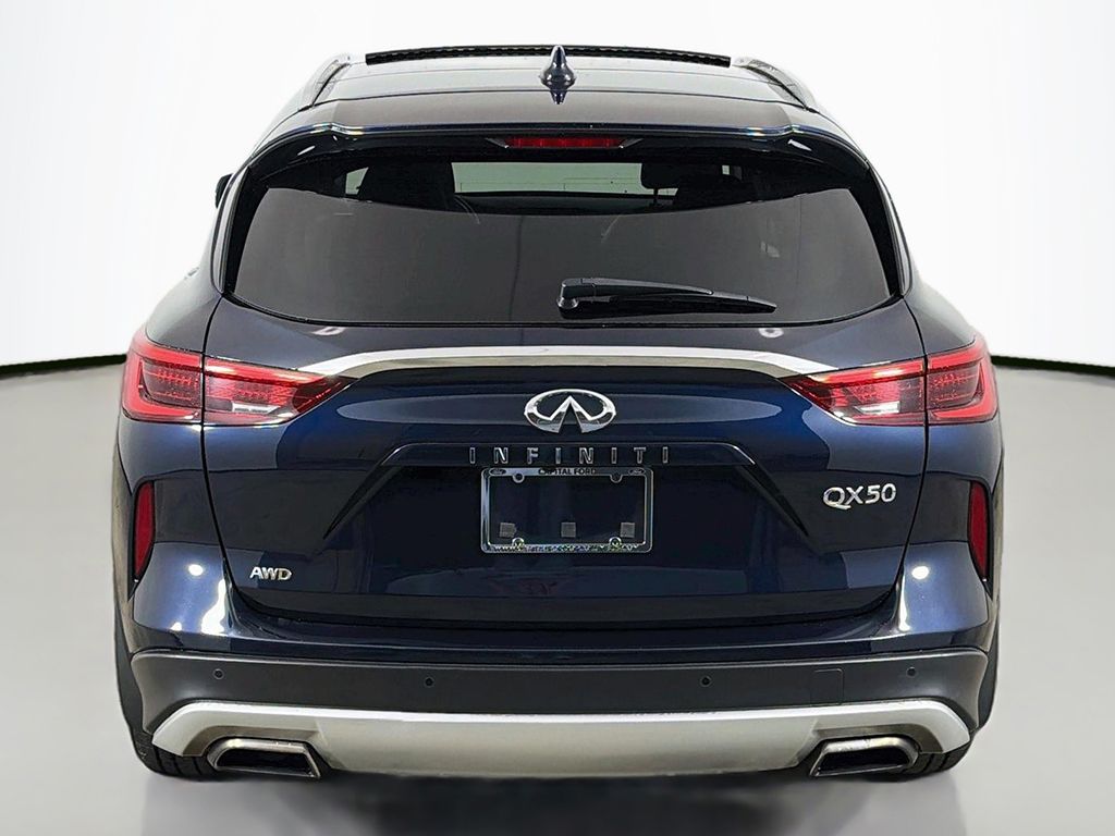 Used 2020 Blue INFINITI LUXE image 13