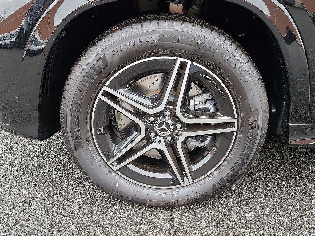 Thumbnail: 2026 Mercedes-Benz GLE - 5