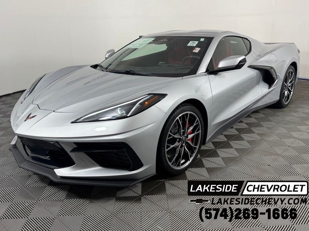 Blade Silver Metallic 2026 Chevrolet Corvette Coupe Rear-Wheel Drive 8-Speed Dual Clutch