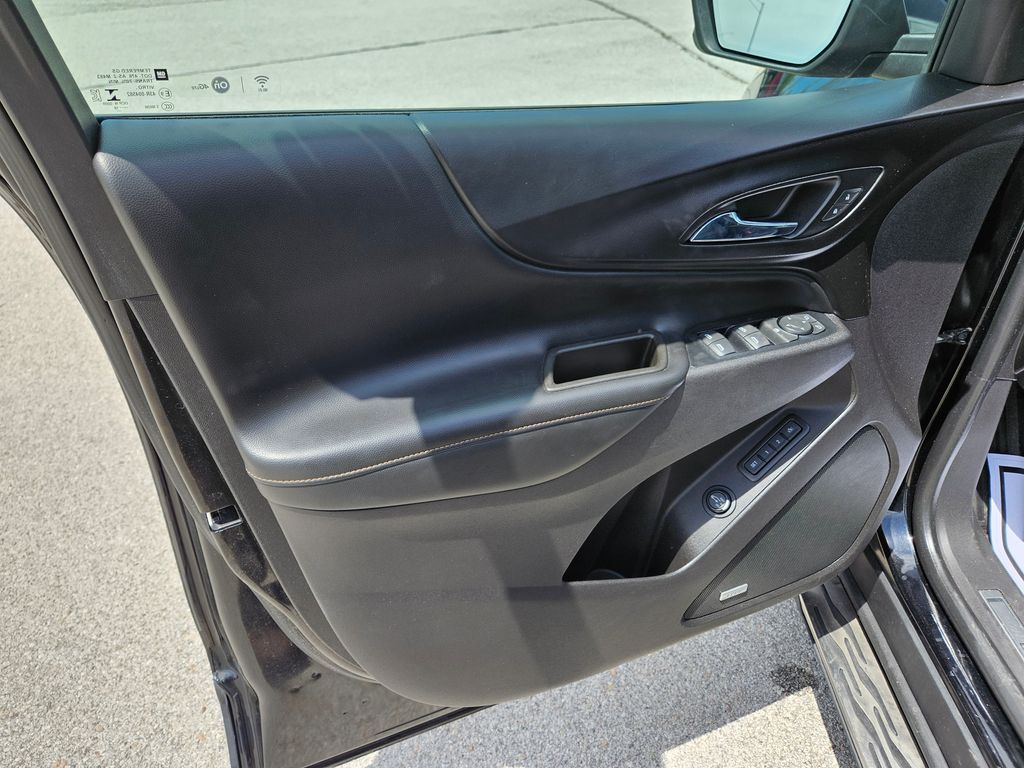 Used 2018 Chevrolet Equinox SUV