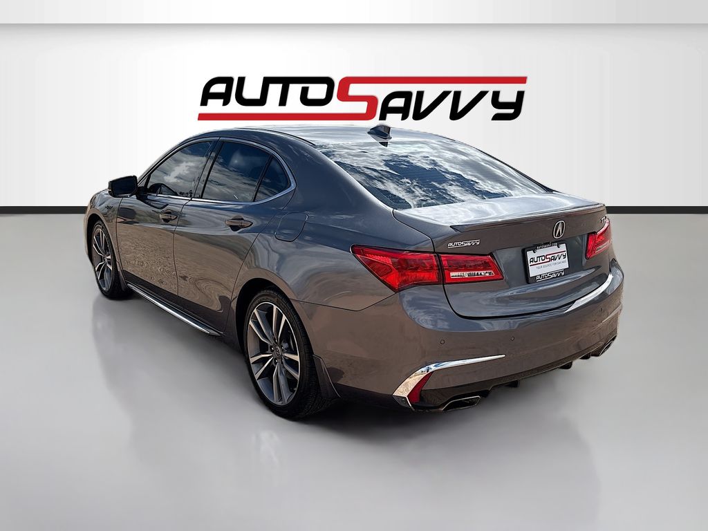 Used 2019 Gray Acura 3.5L Advance Pkg image 5