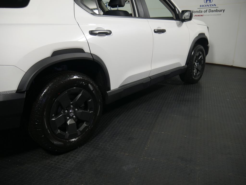 Thumbnail: 2026 Honda Passport - 4