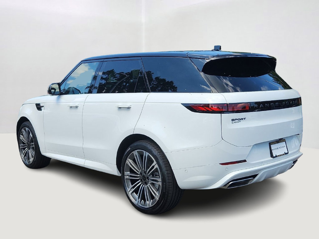 Thumbnail: 2026 Land Rover Range Rover Sport - 4