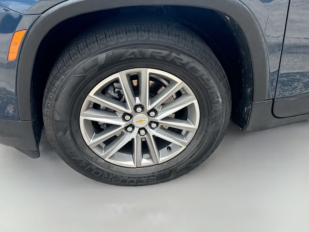 Used 2023 Blue Chevrolet LT image 31