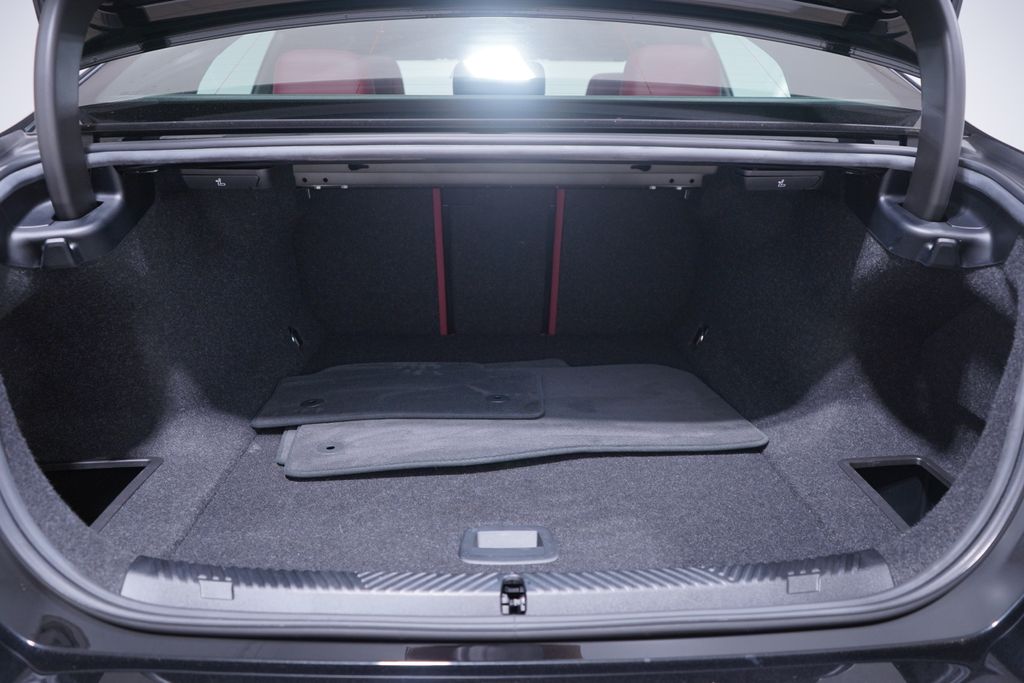 2024 BMW i5 eDrive40 23