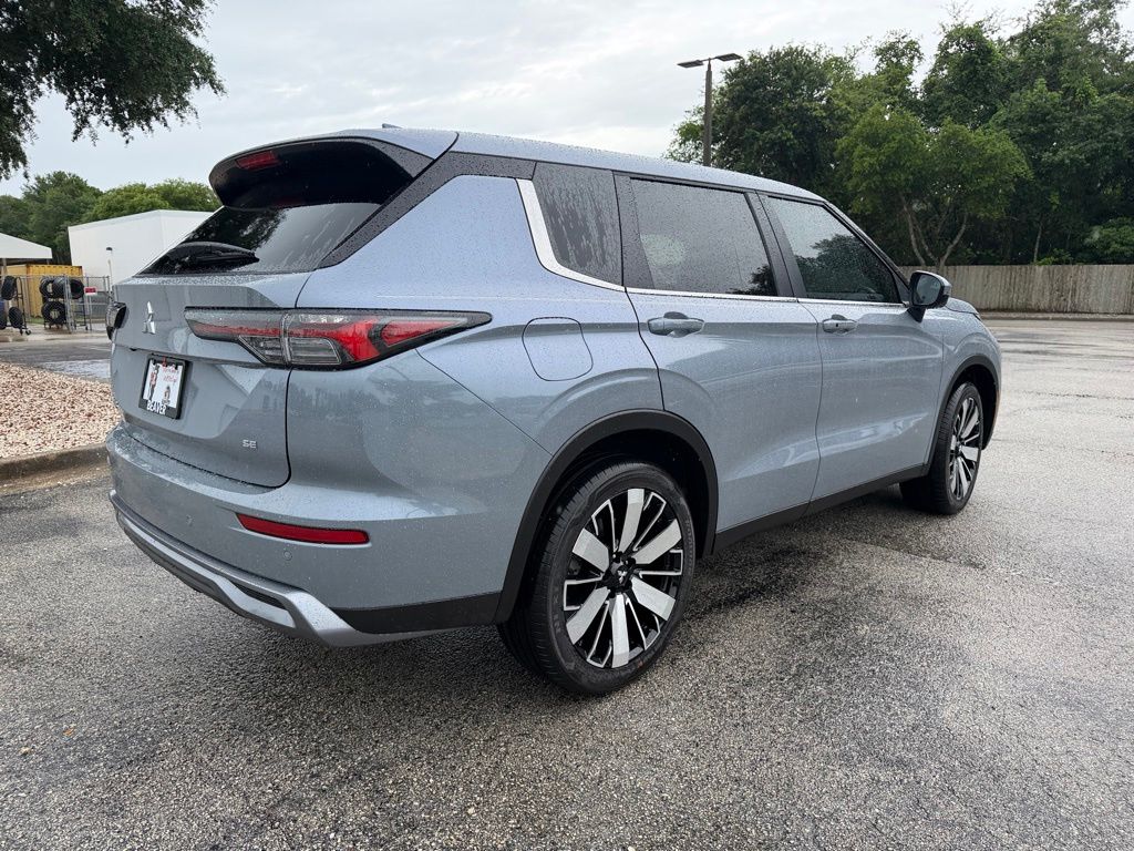 New 2026 Mitsubishi Outlander SUV