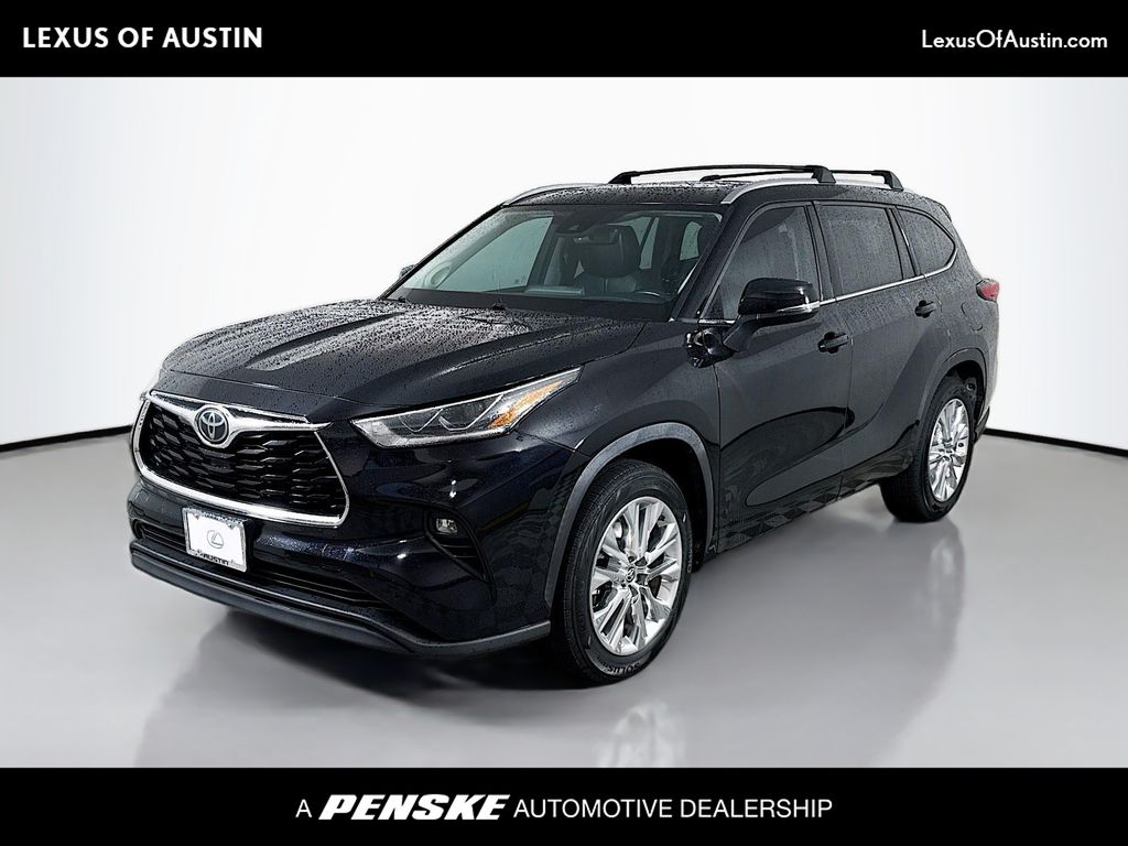 Thumbnail: 2020 Toyota Highlander - 1