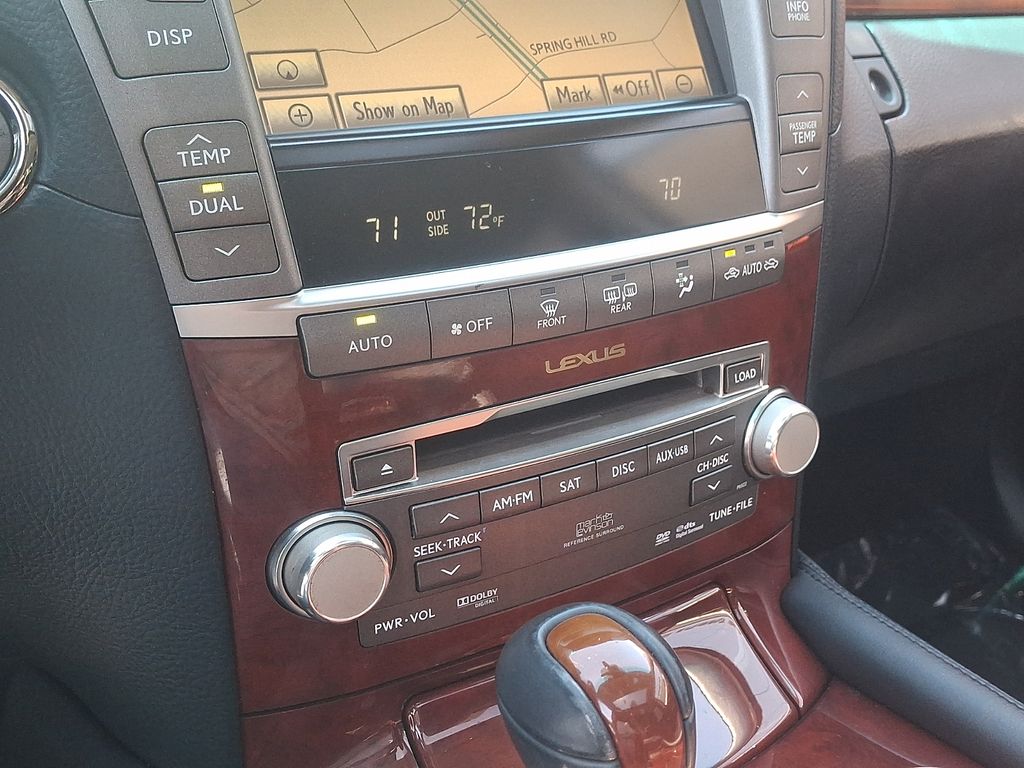 Thumbnail: 2011 Lexus LS - 16