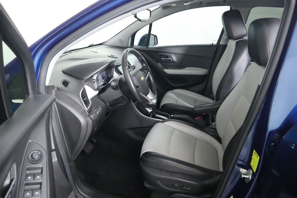 2019 Chevrolet Trax Premier 19