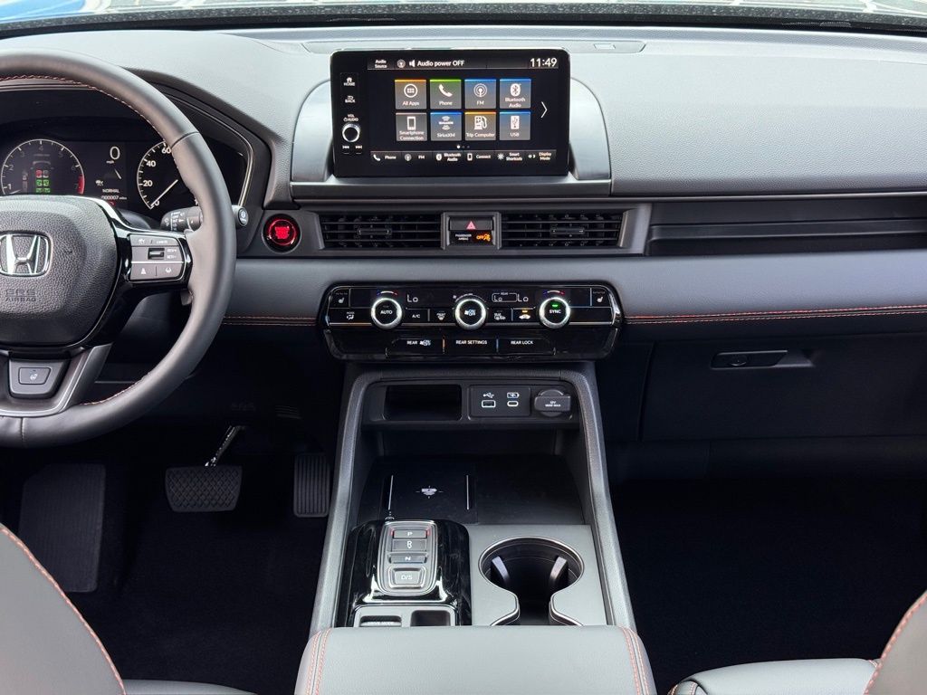 2025 Honda Pilot TrailSport Black at Community Honda