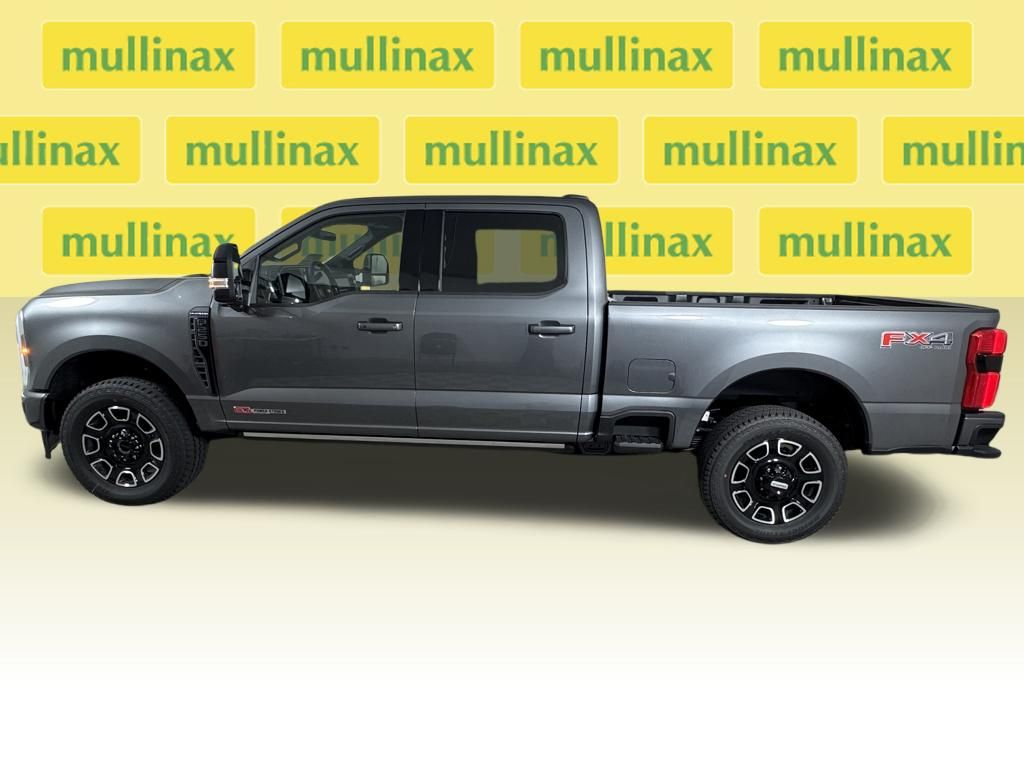 New 2026 Gray Ford Platinum image 2