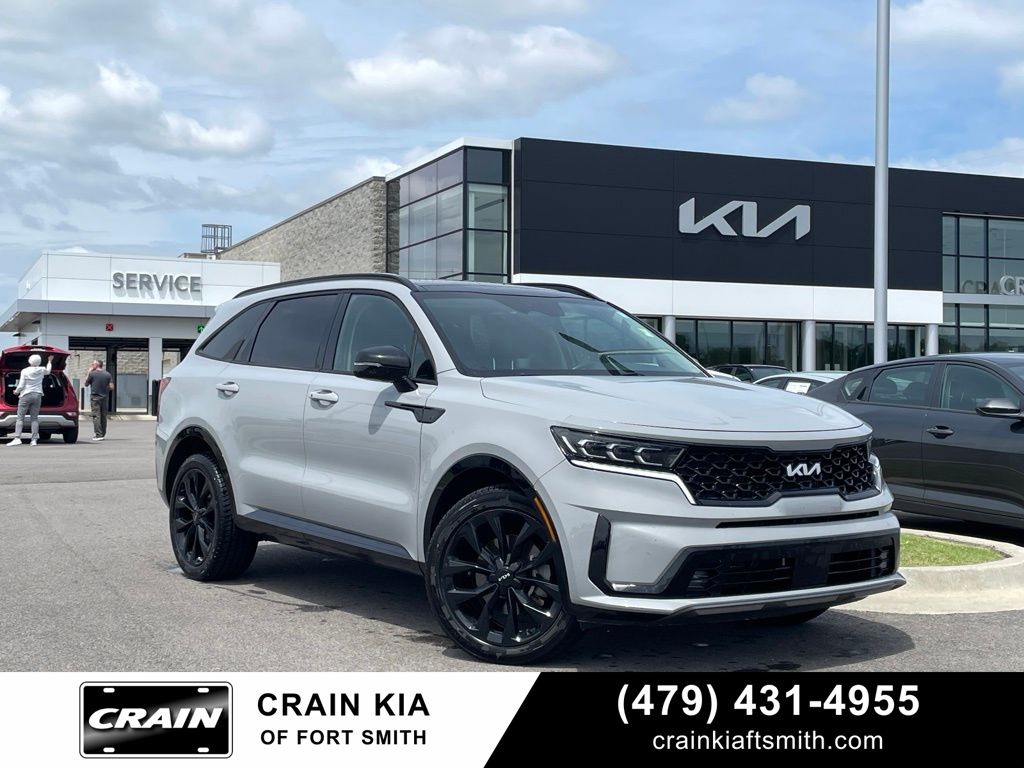 Wolf Gray 2023 Kia Sorento SX FWD SUV / Crossover Front-Wheel Drive 8-Speed Dual Clutch