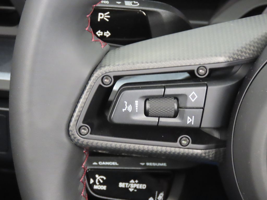 Thumbnail: 2026 Porsche 911 - 28