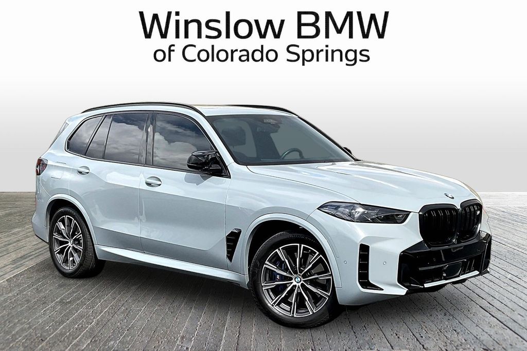 2024 BMW X5 M60i