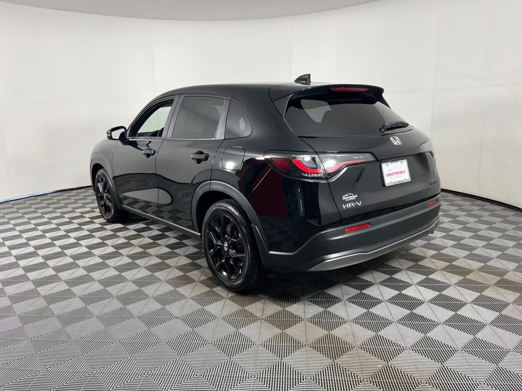 Thumbnail: 2024 Honda HR-V - 3