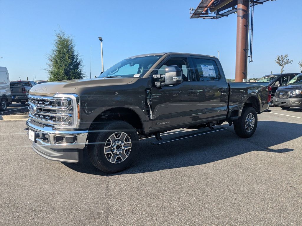 2026 Ford F-350 Super Duty Lariat