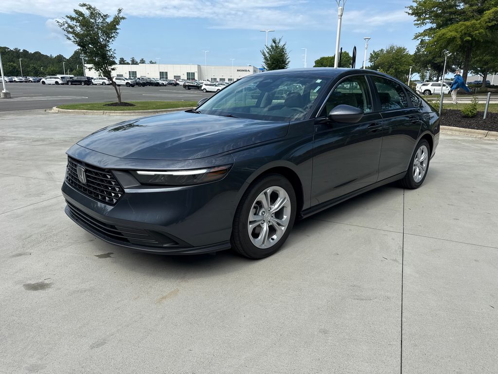 Certified Used 2026  Honda LX image 3