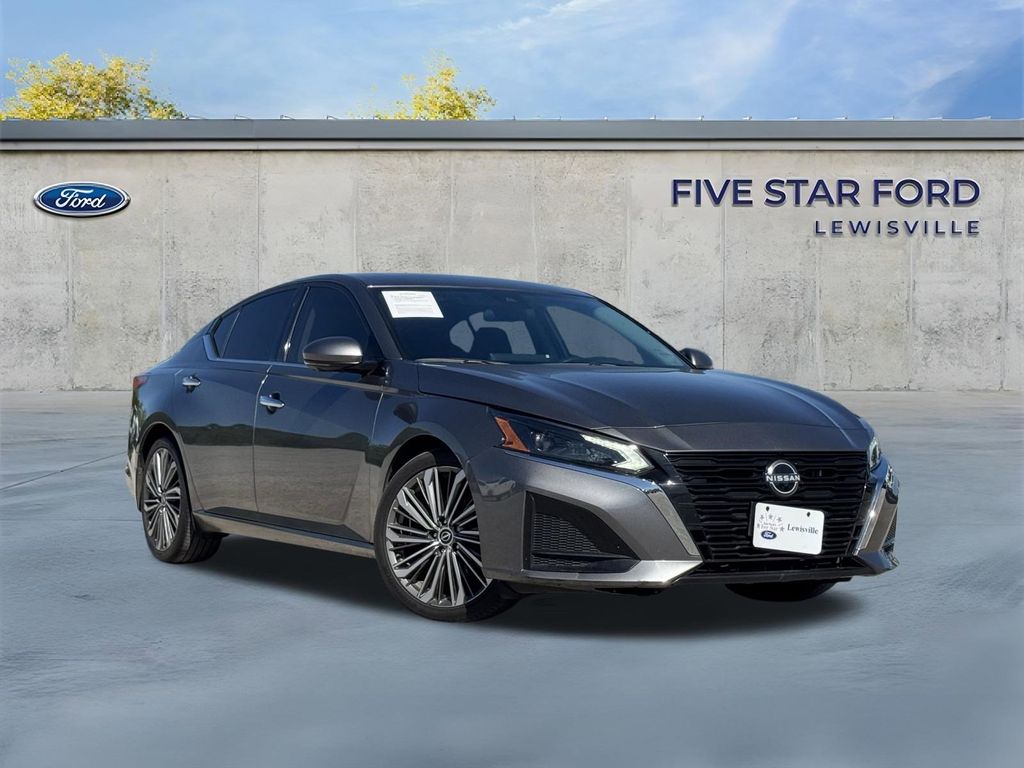 2024 Nissan Altima 2.5 SL FWD