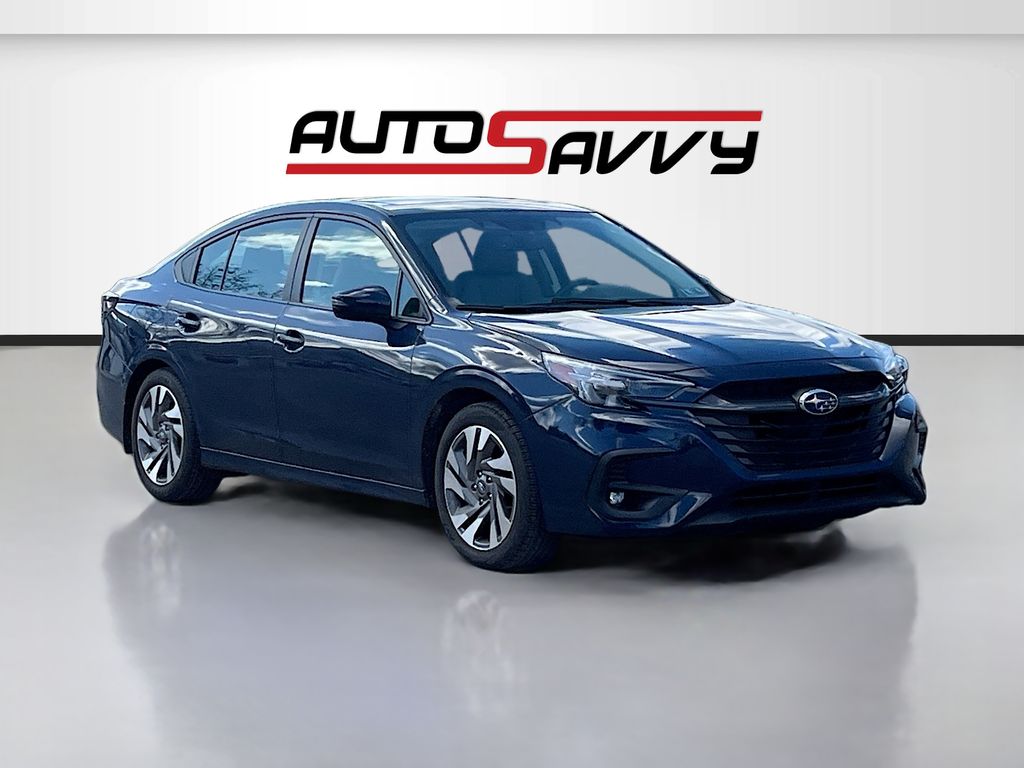 2025 Subaru Legacy Limited's photo