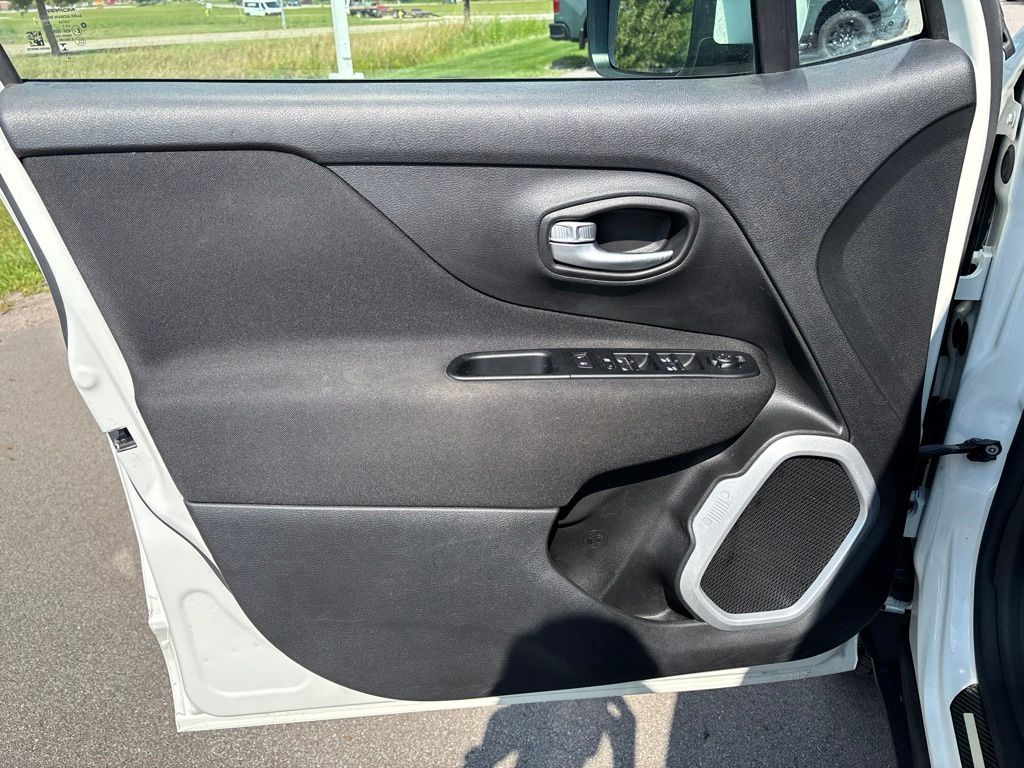 Used 2019 Jeep Renegade SUV
