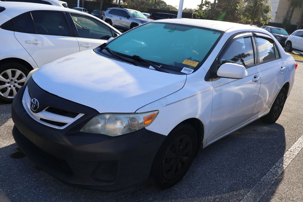 Thumbnail: 2011 Toyota Corolla - 2