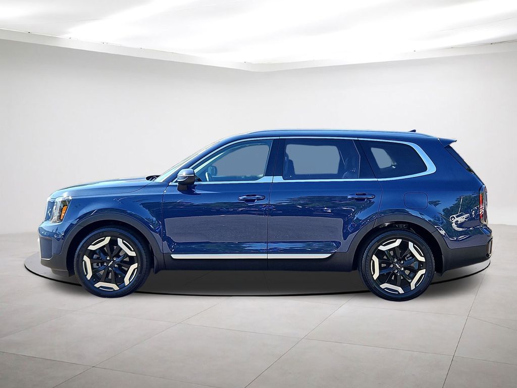 2023 Kia Telluride EX Black at Bob Mills Chevrolet