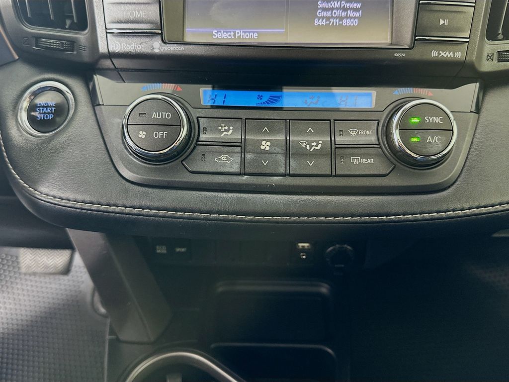 Thumbnail: 2018 Toyota RAV4 - 15