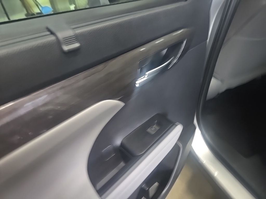 Used 2023 Toyota Highlander SUV