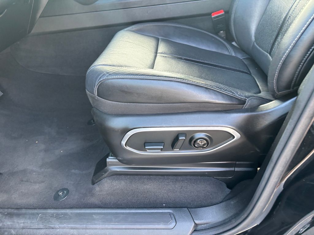 Used Car 2024 Jeep Wagoneer  Series Ii For Sale Under $60,000 In Austin, Texas