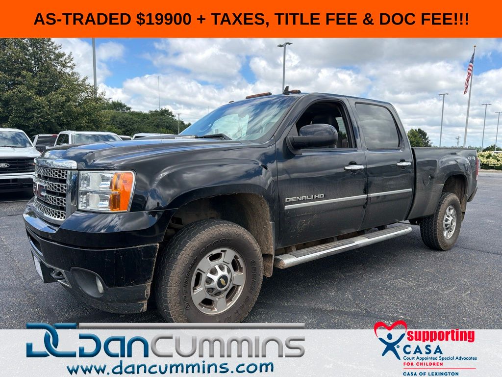 Onyx Black 2013 GMC Sierra 2500HD Pickup Truck Four-Wheel Drive 6-Speed Automatic