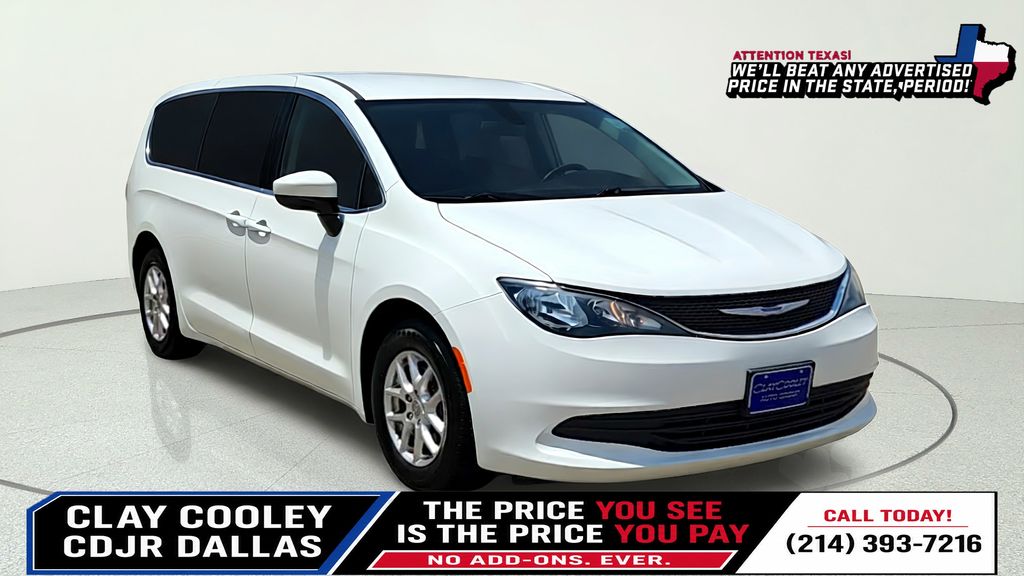 2020 Chrysler Voyager LX FWD