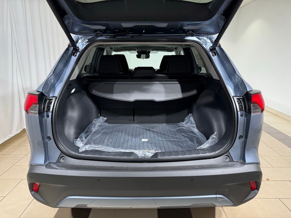 Thumbnail: 2026 Toyota Corolla Cross - 12