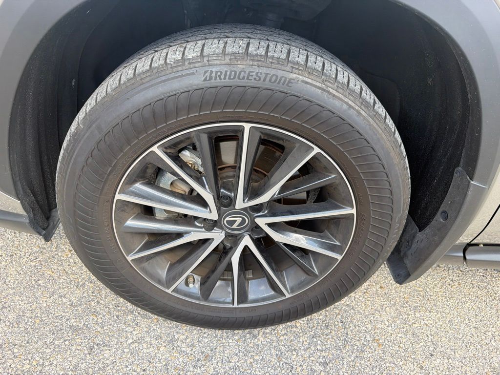 Certified Used 2023 Silver Lexus 350 Premium image 10