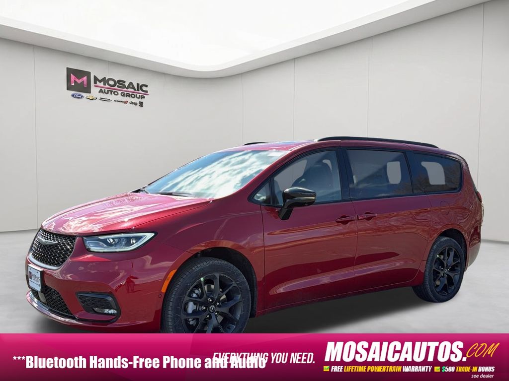 2026 Chrysler Pacifica
