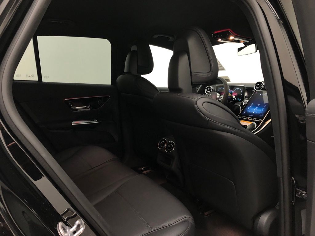 2023 Mercedes-Benz GLC 300 14