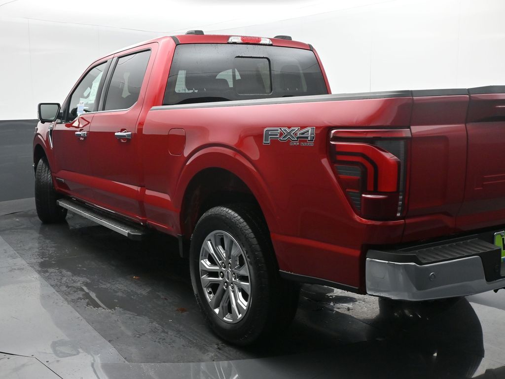 2025 Ford F-150 Lariat photo 3
