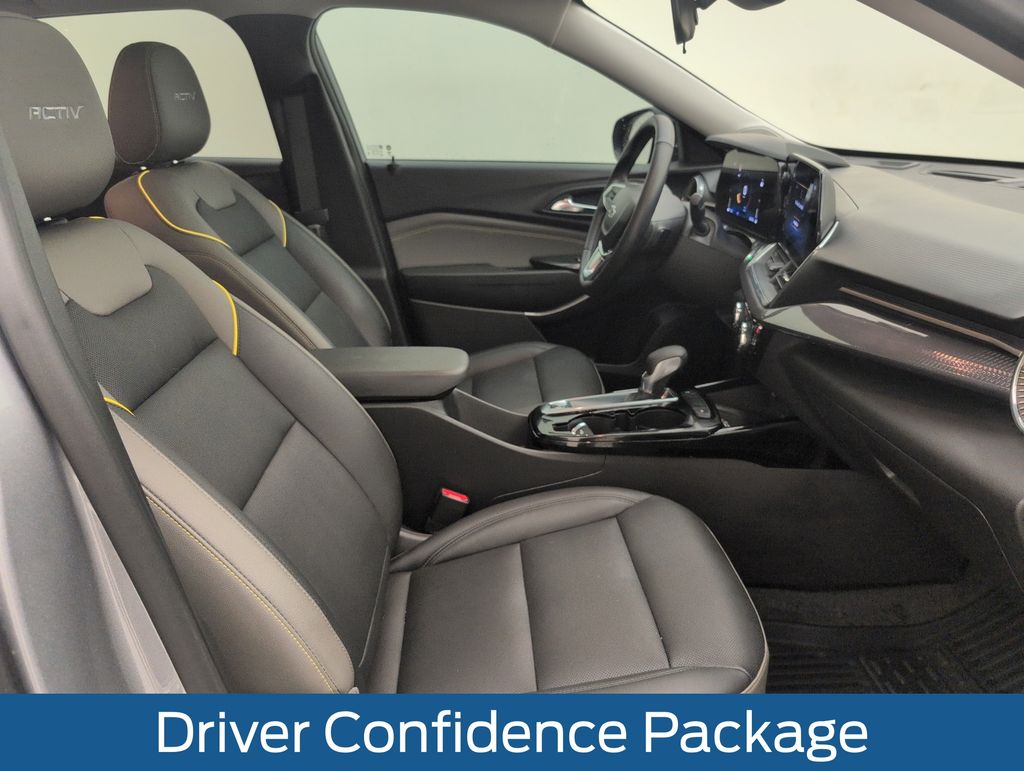 Certified Used 2025 Gray Chevrolet ACTIV image 16