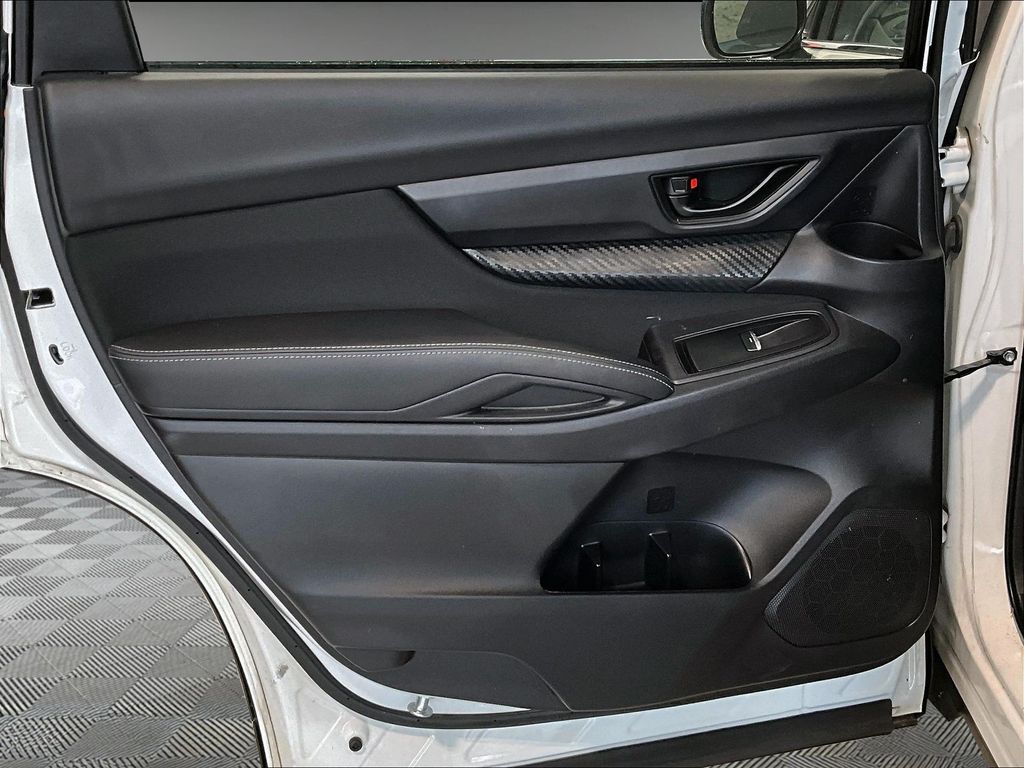 2023 Subaru Ascent — photo 20