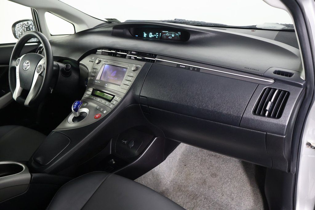 Thumbnail: 2012 Toyota Prius - 9