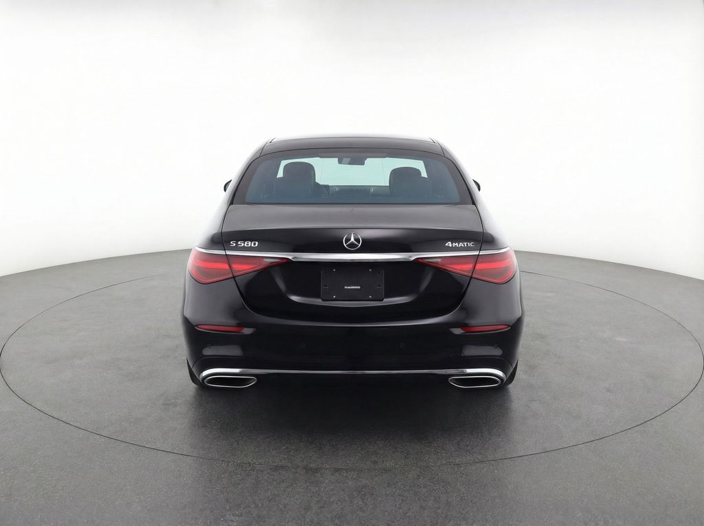 Thumbnail: 2024 Mercedes-Benz S-Class - 7