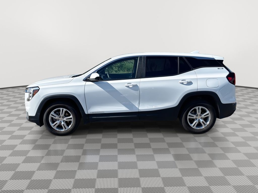 Used 2024 GMC Terrain SUV