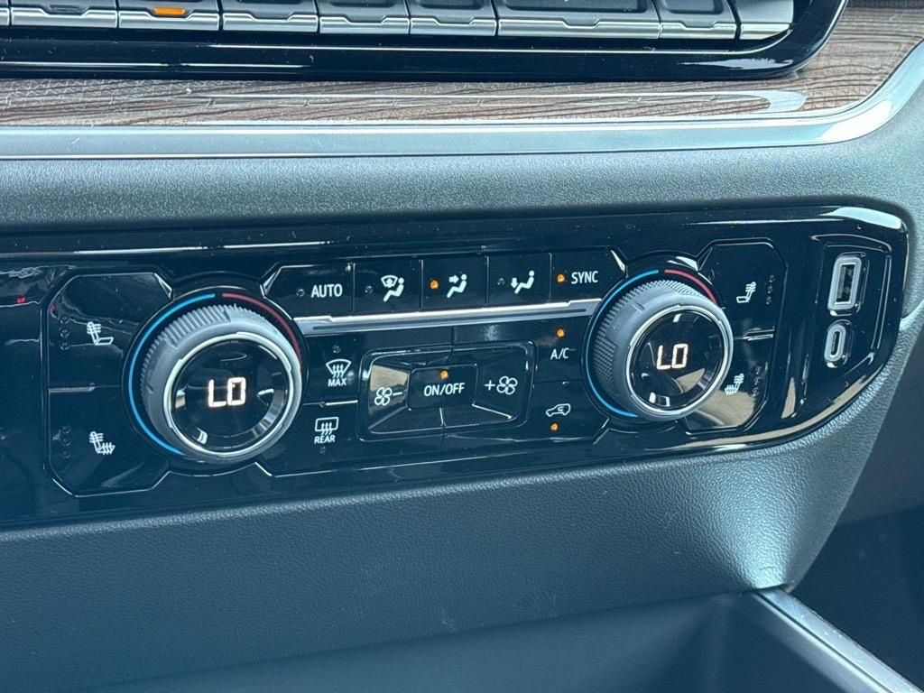 ChevroletSilverado 150014