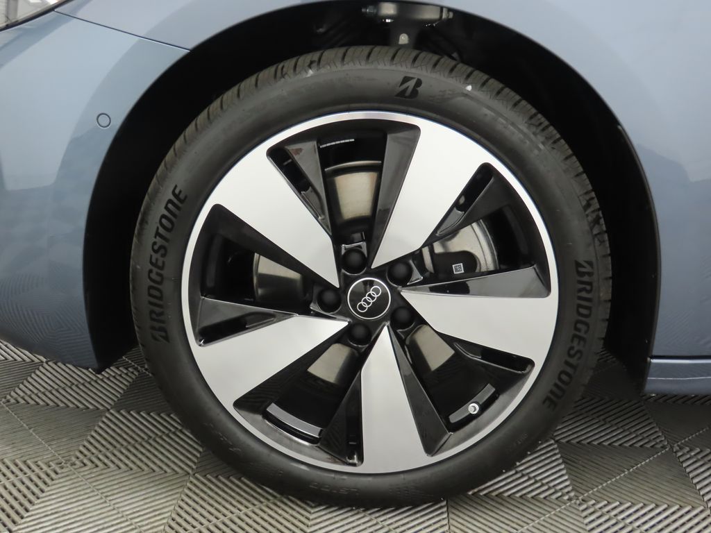 Thumbnail: 2025 Audi A5 - 31