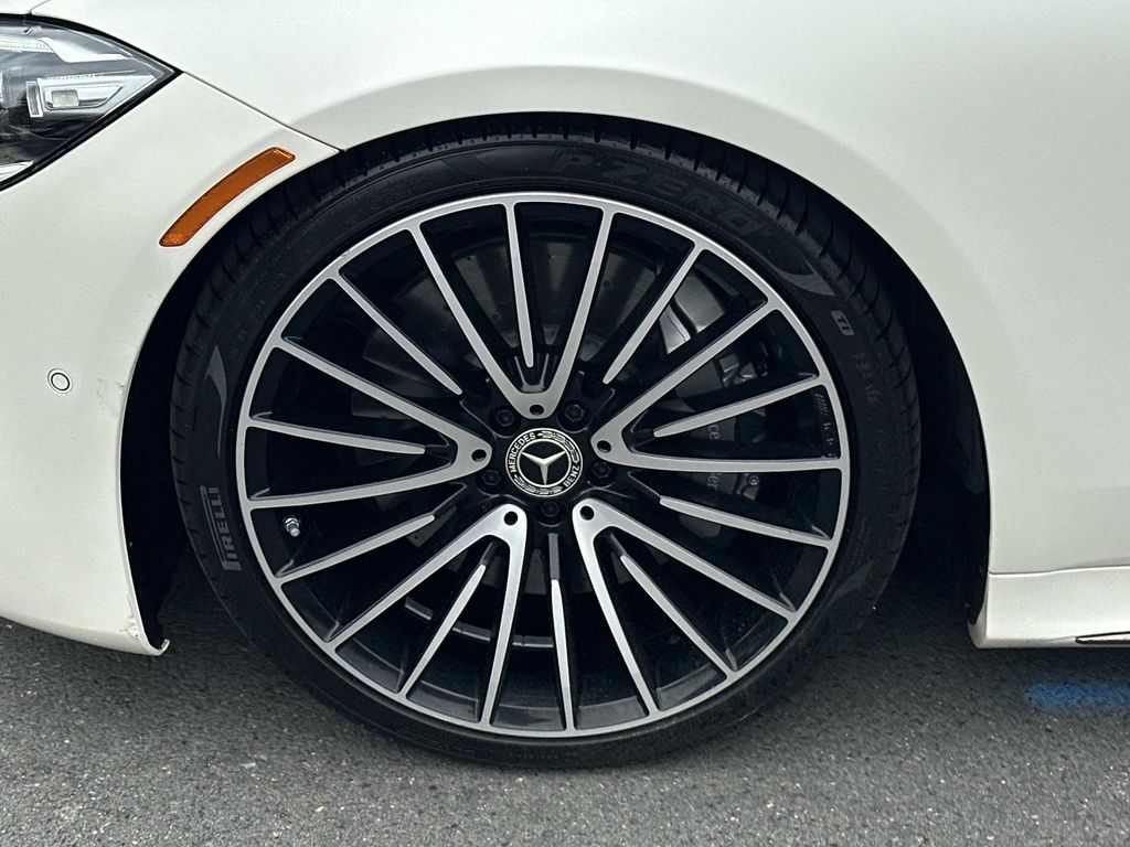 Thumbnail: 2023 Mercedes-Benz S-Class - 9