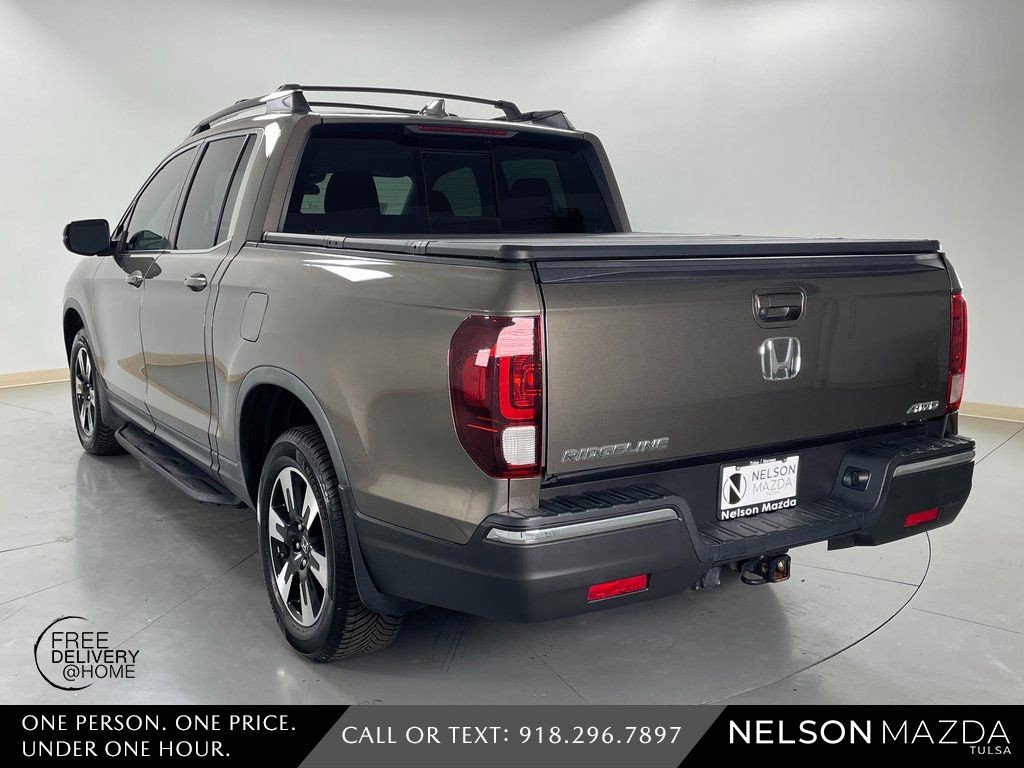 Used 2020 Gray Honda RTL image 8