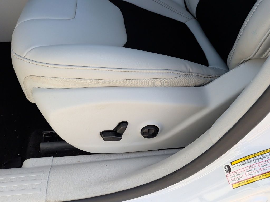 2020 Jeep Cherokee Latitude Plus White at Parkway Family Mazda