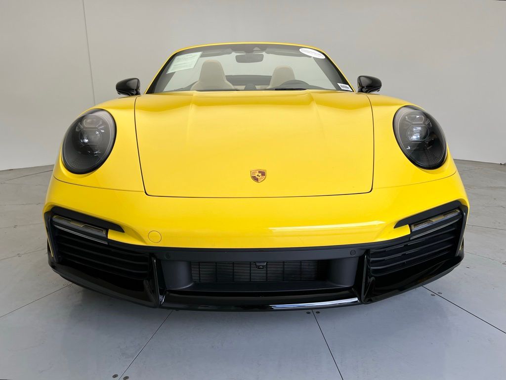 Thumbnail: 2023 Porsche 911 - 25